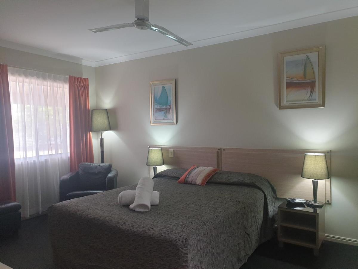 Cobar Central Motor Inn 外观 照片