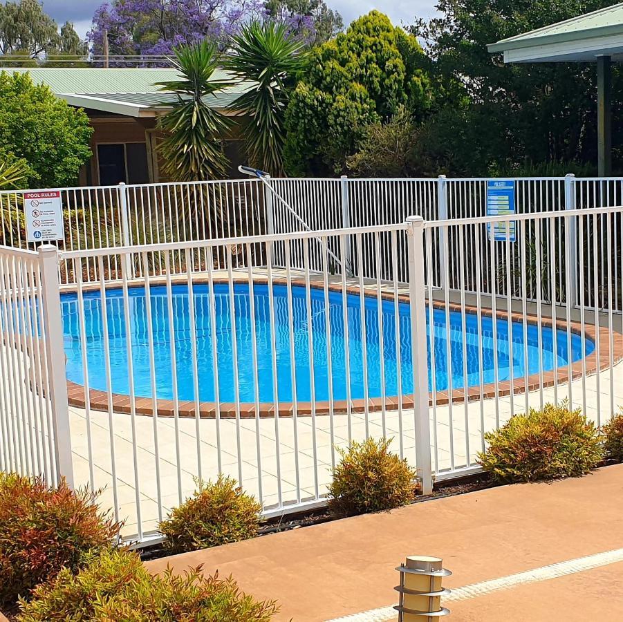Cobar Central Motor Inn 外观 照片